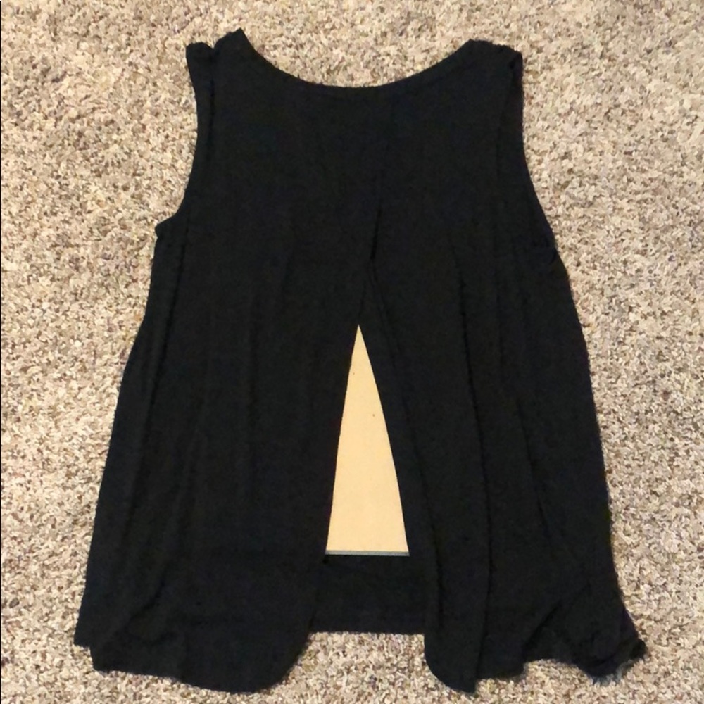 Black split black tank top from Old Navy. Size M.